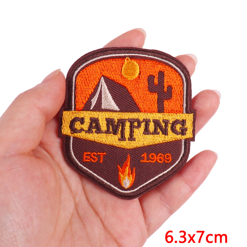 Remendo bordado de aventura de - Outdoor Adventure Outfit avaliação e preço